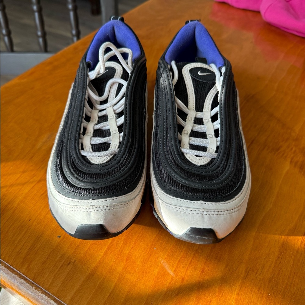 Nike Black and White Sneakers